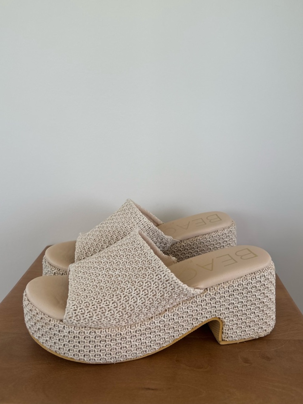 Beach By Matisse Footwear Como Platform Mule Sandal - Picture 7 of 13